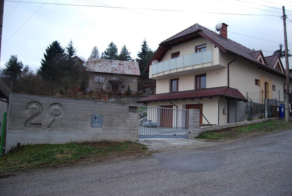 Penzion Emilia Rózsahegy Kültér fotó